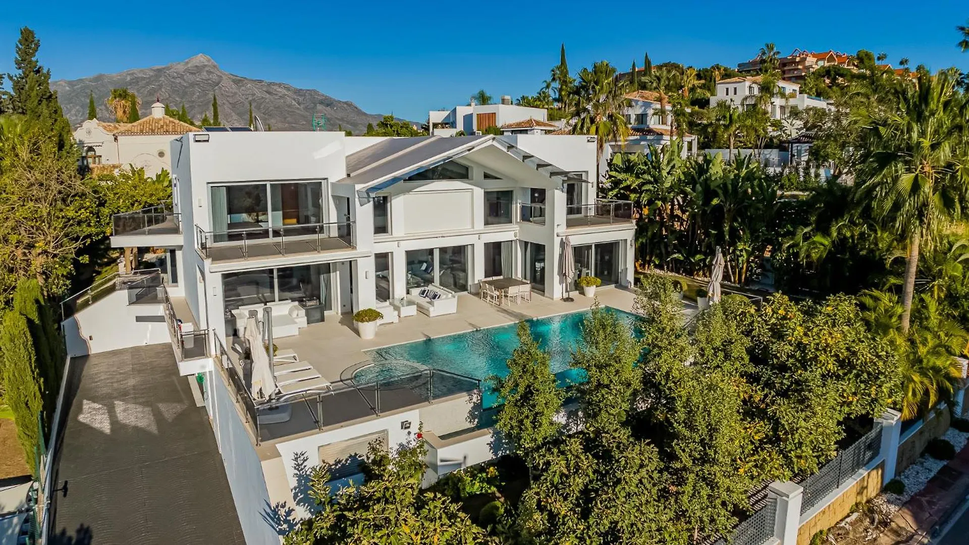 Willa Luxury Villa-Los Naranjos Golf Club Marbella